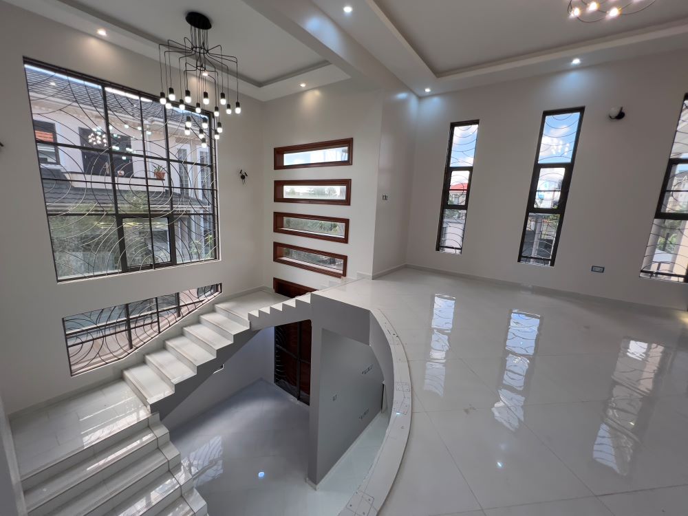 NEW HOUSE FOR SALE IN AKRIGHT ESTATE ENTEBBE ROAD