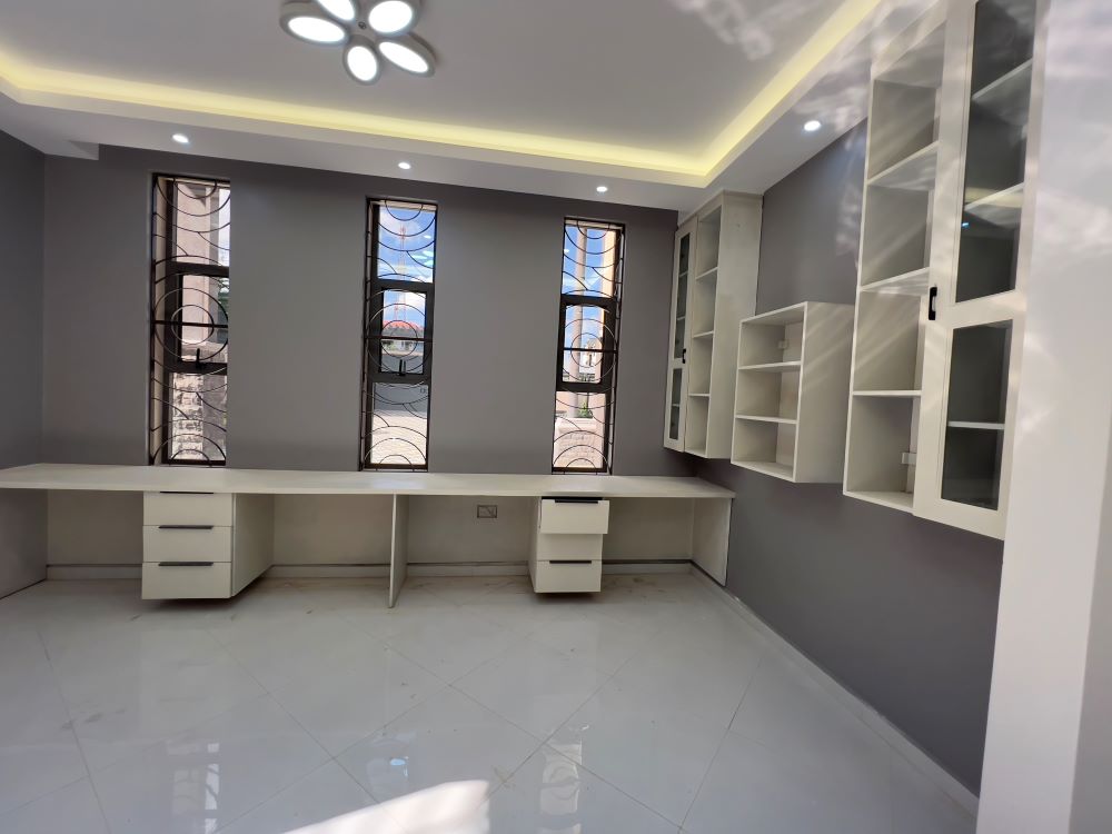 NEW HOUSE FOR SALE IN AKRIGHT ESTATE ENTEBBE ROAD