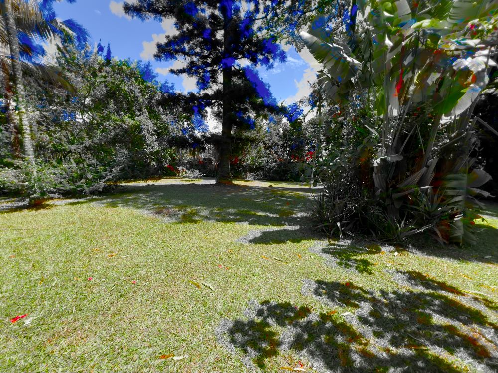 1.2 ACRES LAND FOR SALE IN BUGOLOBI KAMPALA