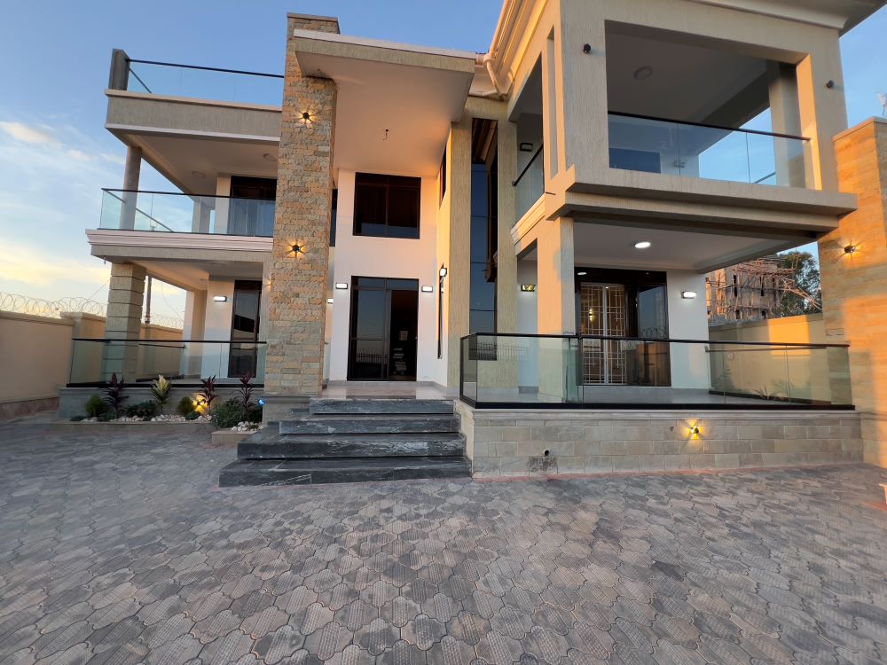 This house for sale on Kyanja Hill Kampala