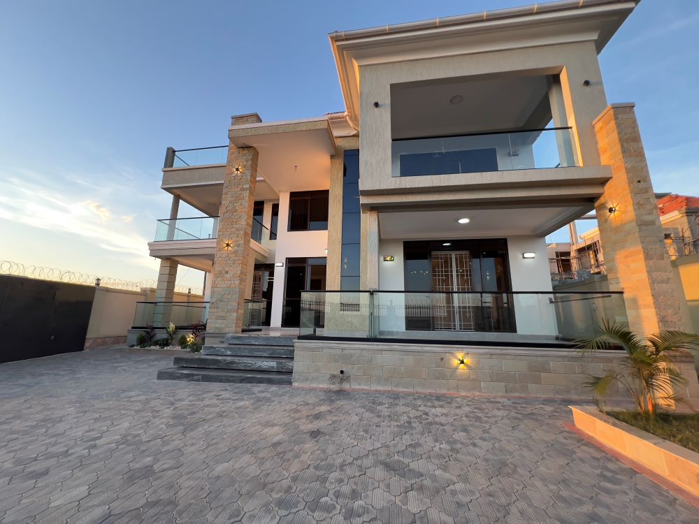 This house for sale on Kyanja Hill Kampala