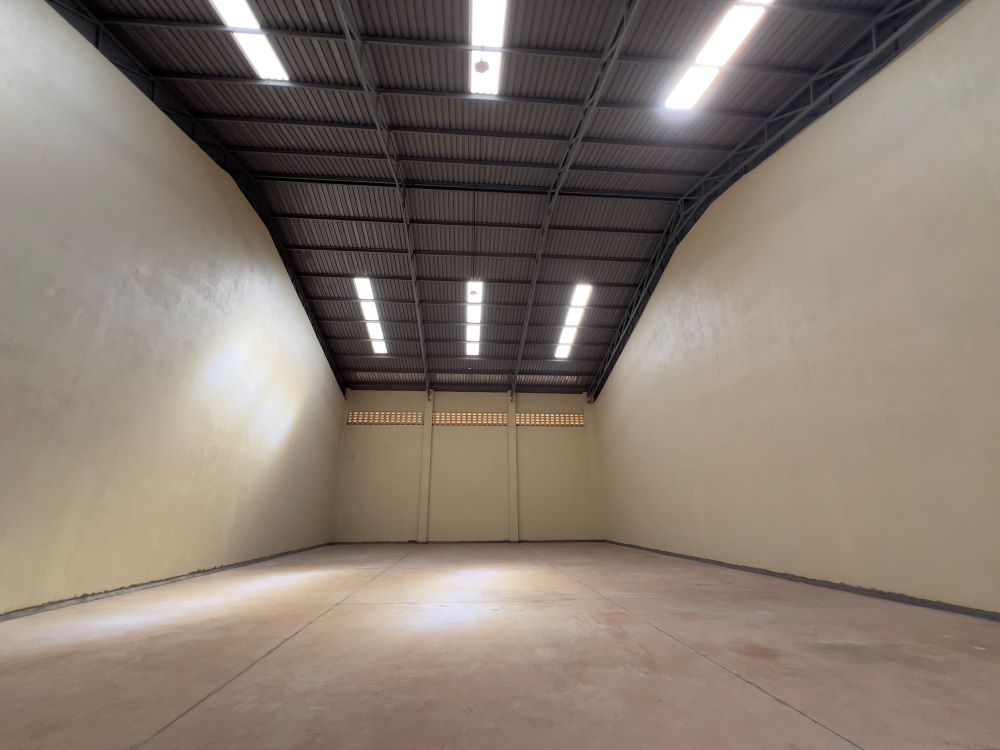 Warehouses for sale in Nalukolongo Kampala