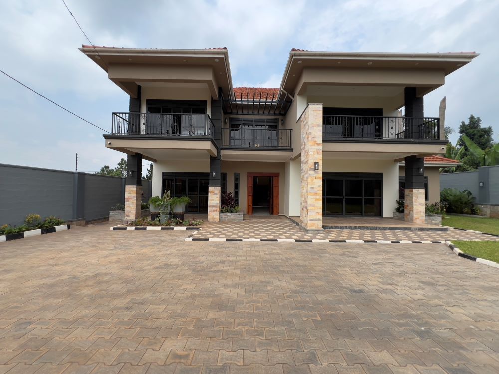 This 5Bedrooms House for sale in Bunga Kampala